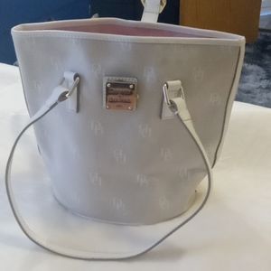 Dooney & Bourke bucket purse cream/beige color